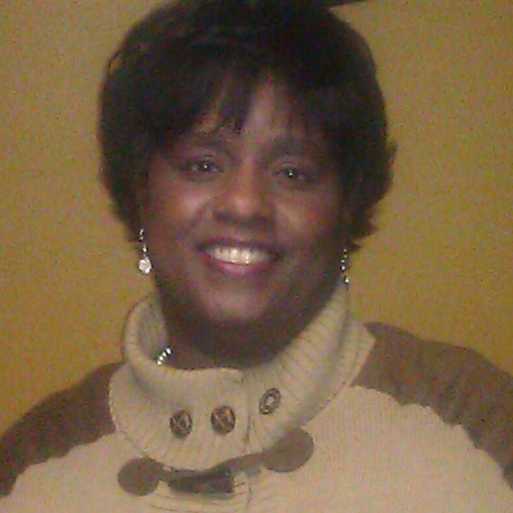 Meet your Posher, Jenetta